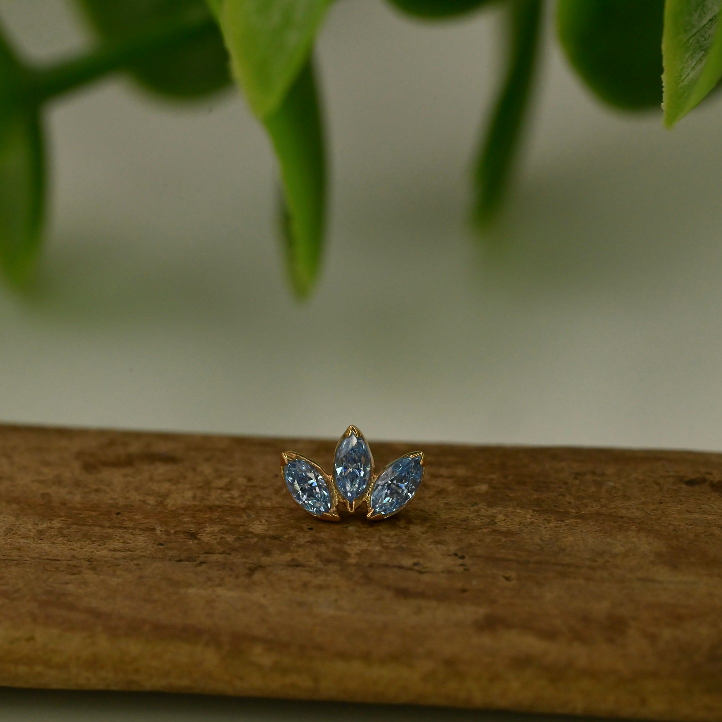Small Marquise Triple Fan