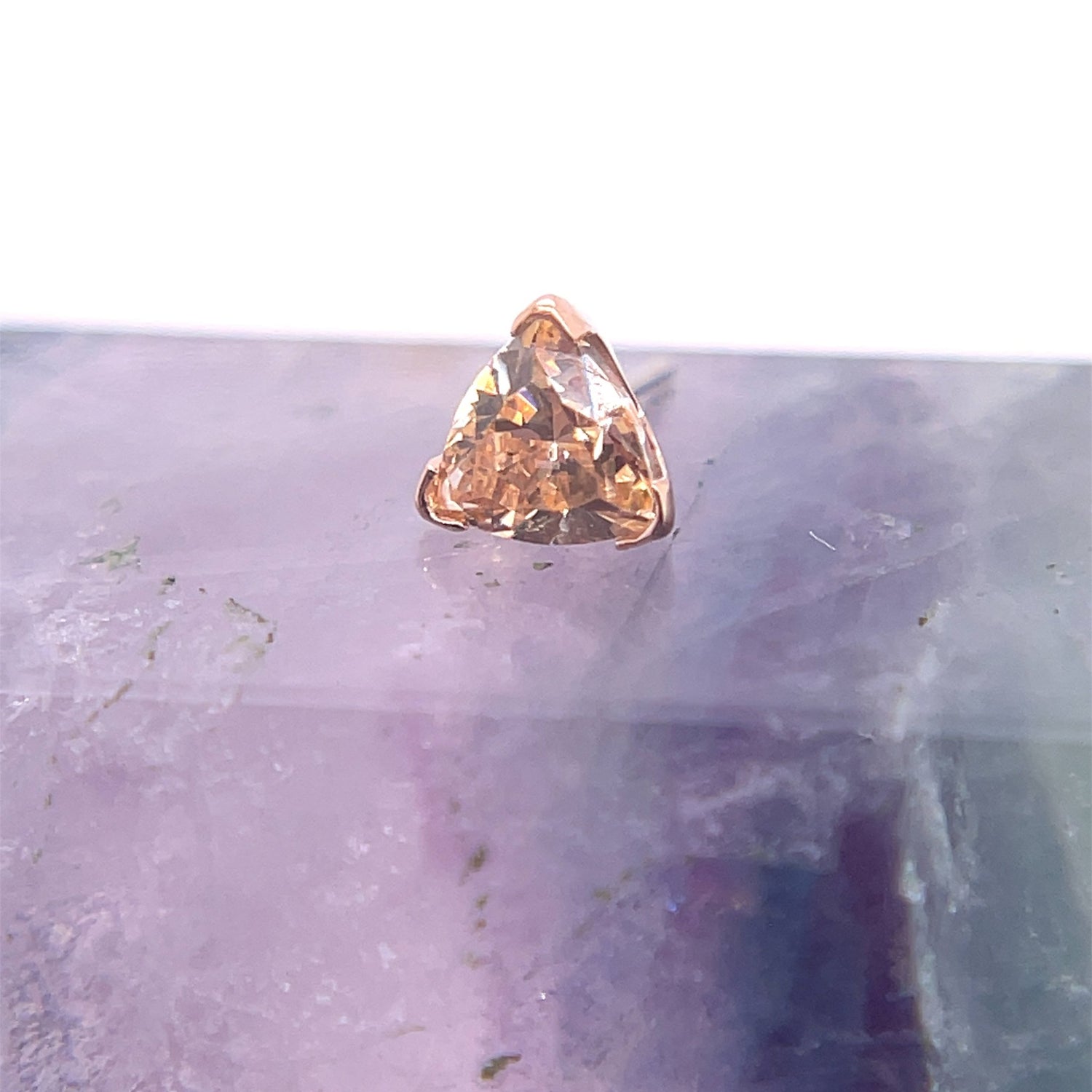 18K Gold Trillion - 4mm - Agave in Bloom