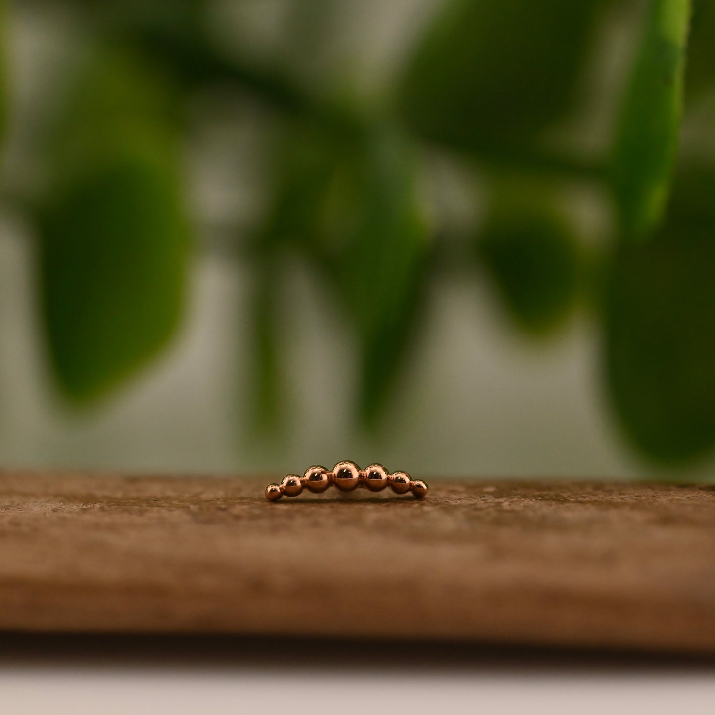 Graduating 7 Bead Arc - Threaded