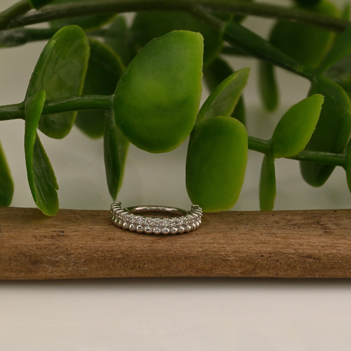 Aria Seam Ring - Navel Orientation