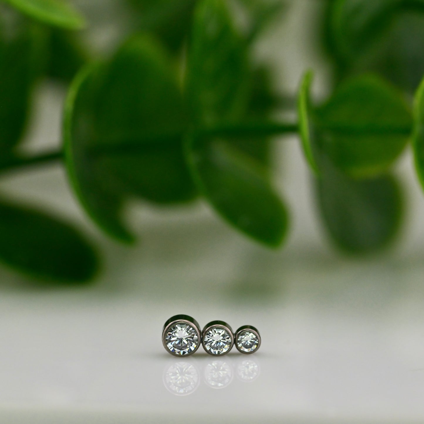Titanium Tapered Cluster - Threadless