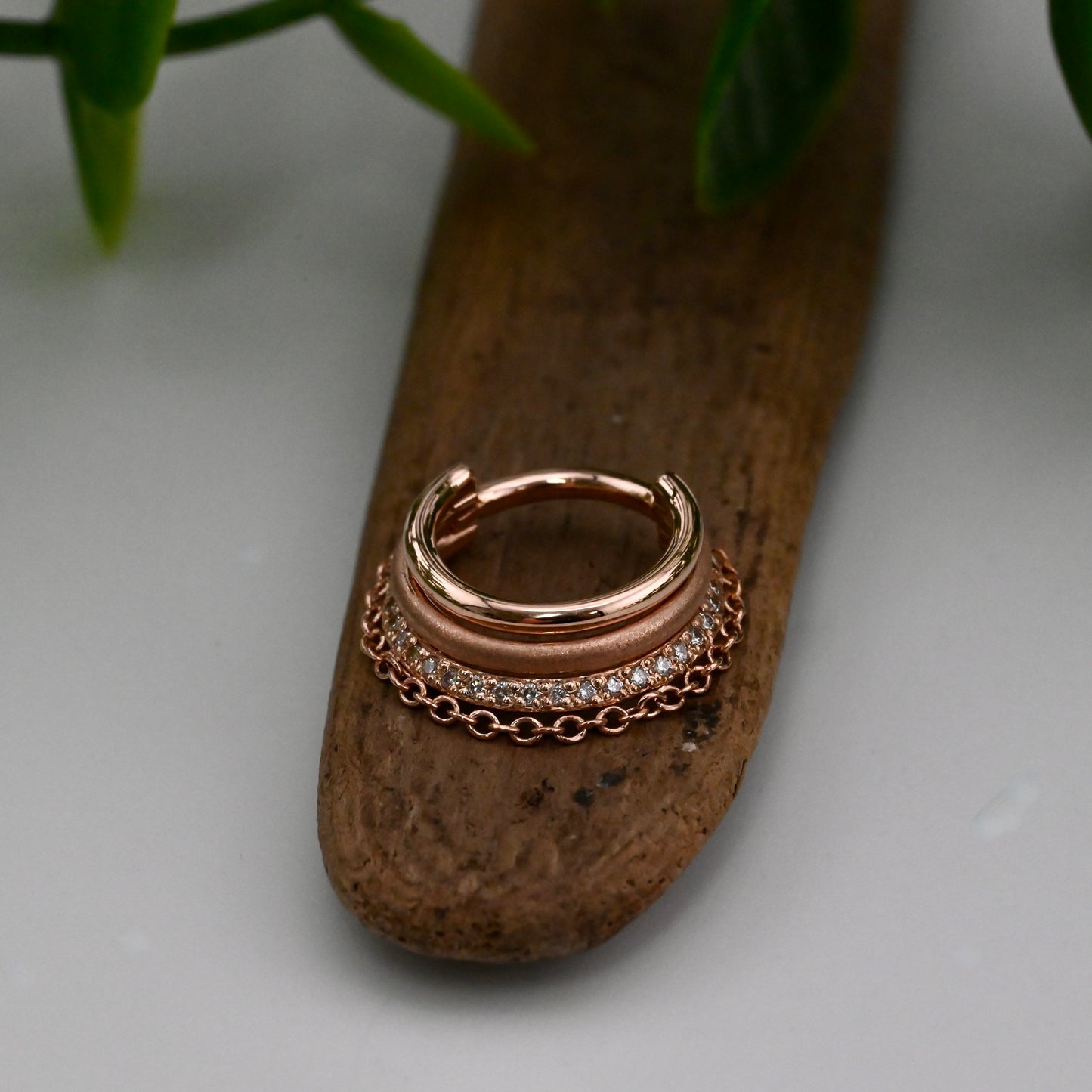 Lucy in Chains - Hinge Ring