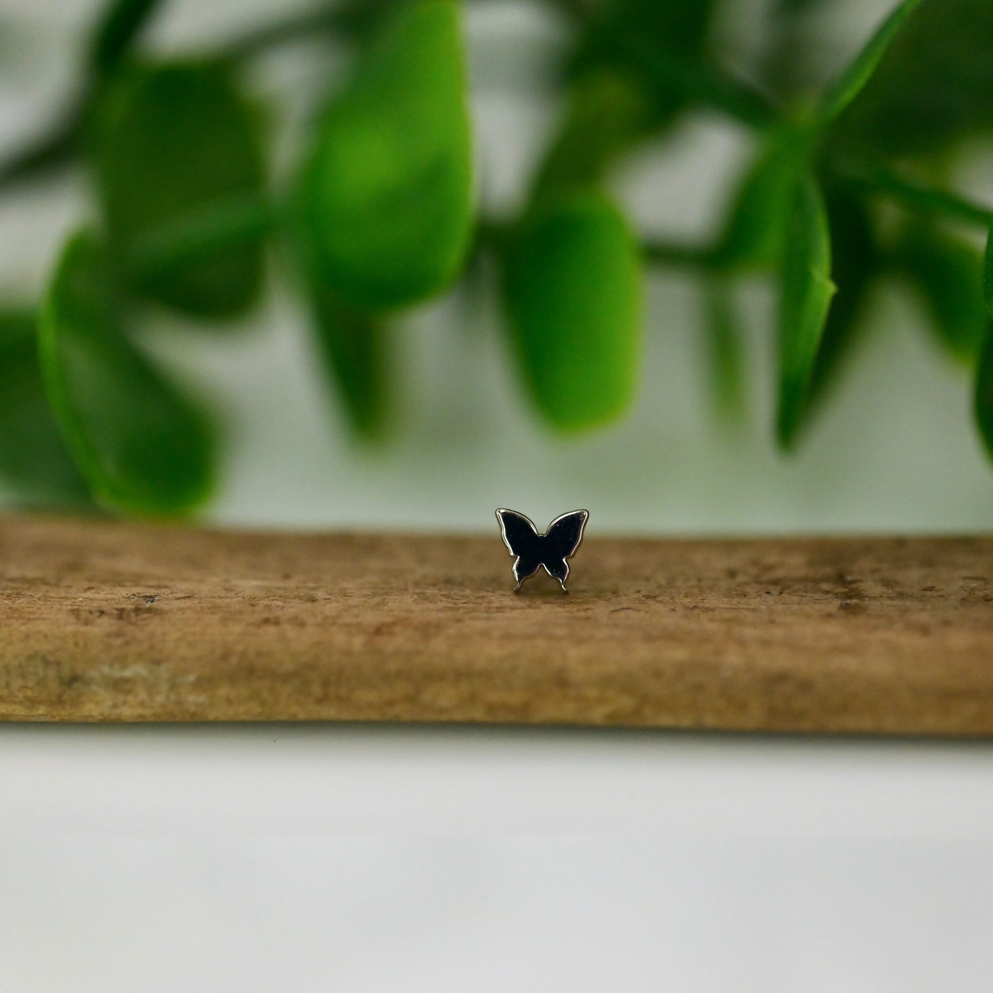 18K Gold Flat Butterfly End