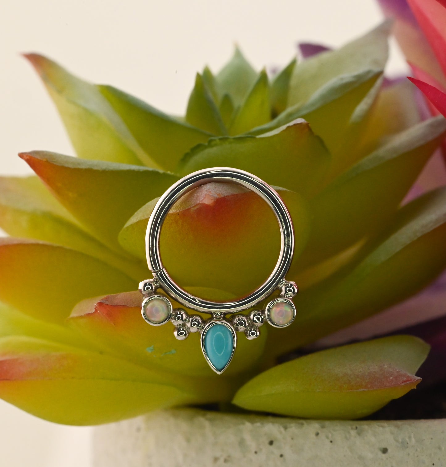 Eden Pear Seam Ring