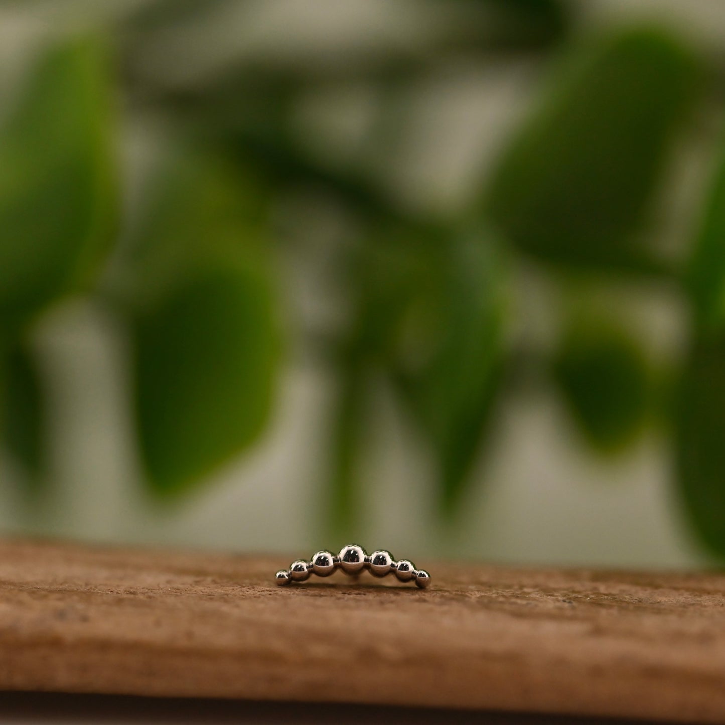 Graduating 7 Bead Arc - Threaded