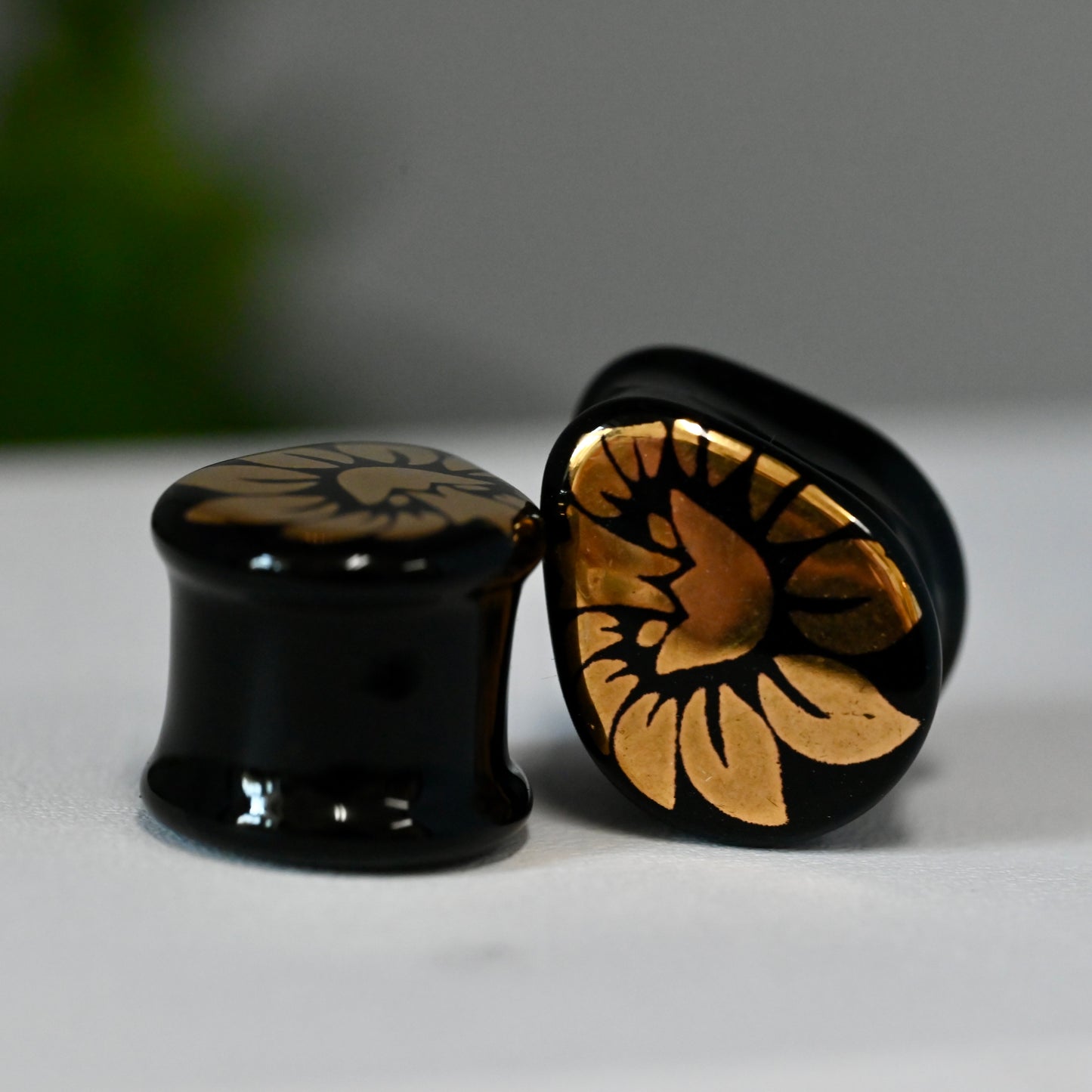 Teardrop Plugs - Pair
