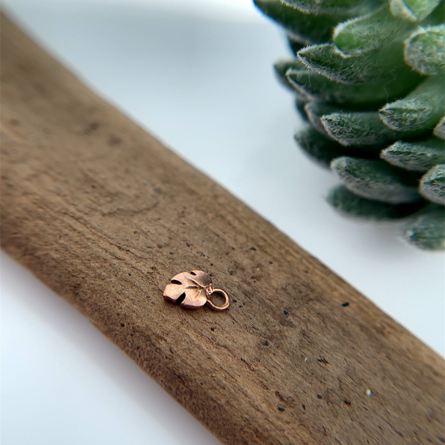 Baroness Monstera Charm