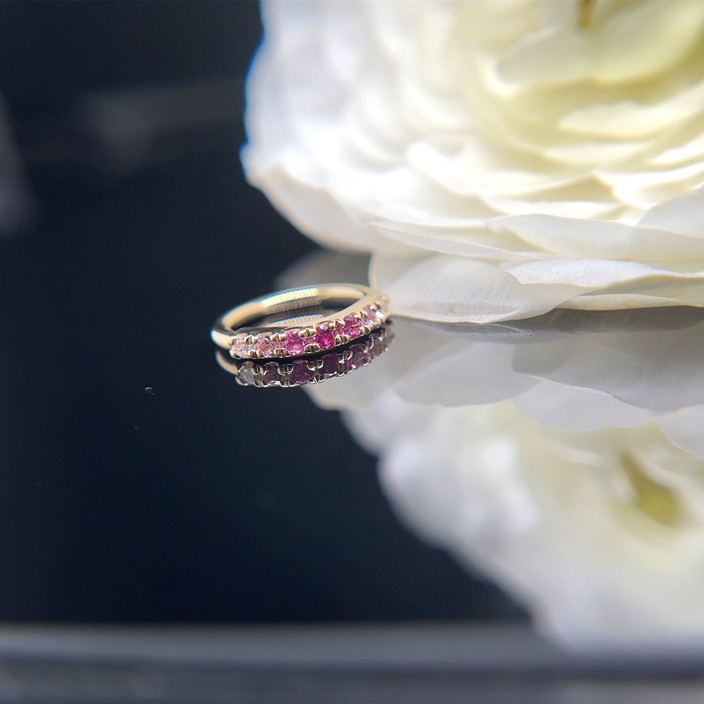 Blaze 7 - 1.5mm Gemstones Navel Orientation - Agave in Bloom