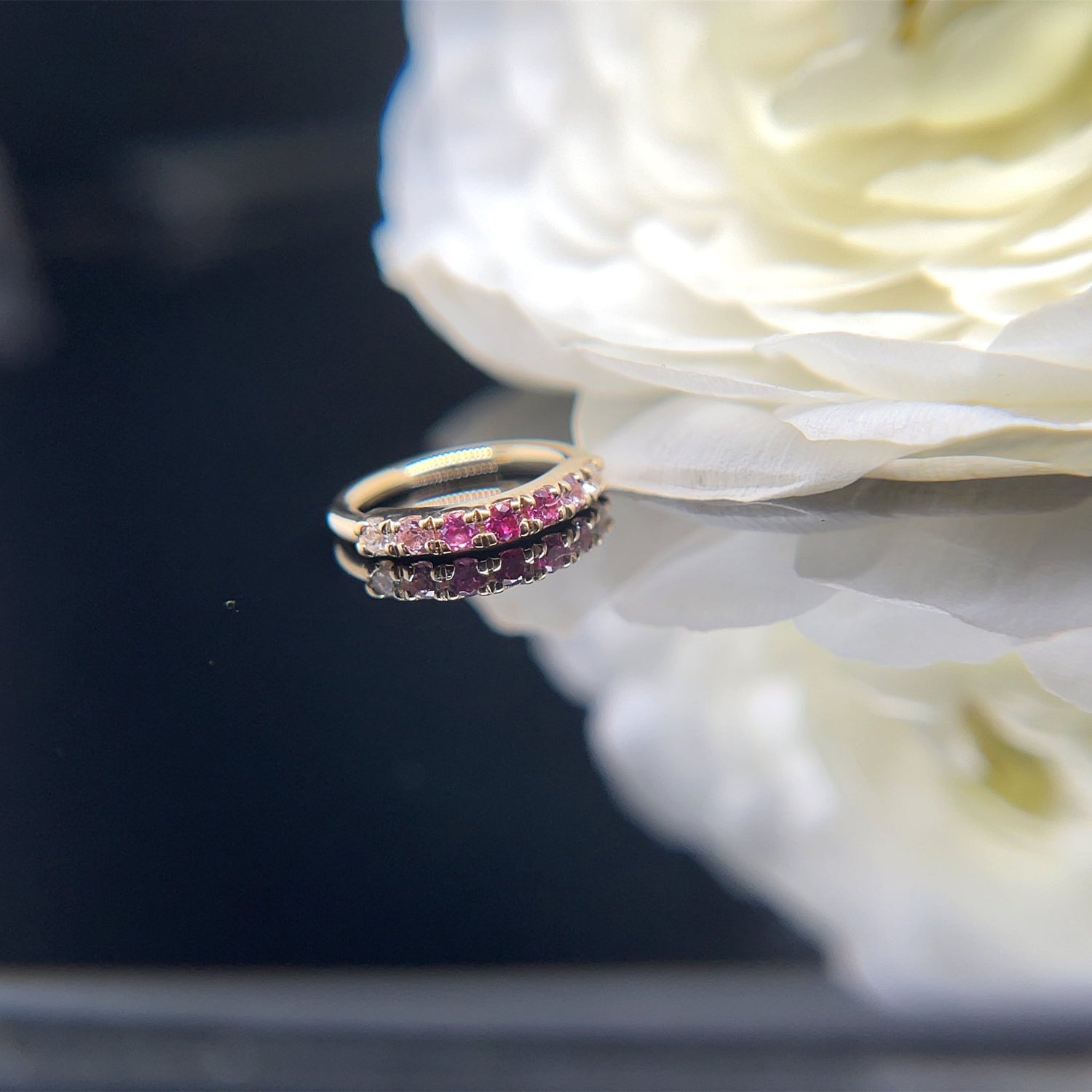 Blaze 7 - 1.5mm Gemstones Navel Orientation - Agave in Bloom