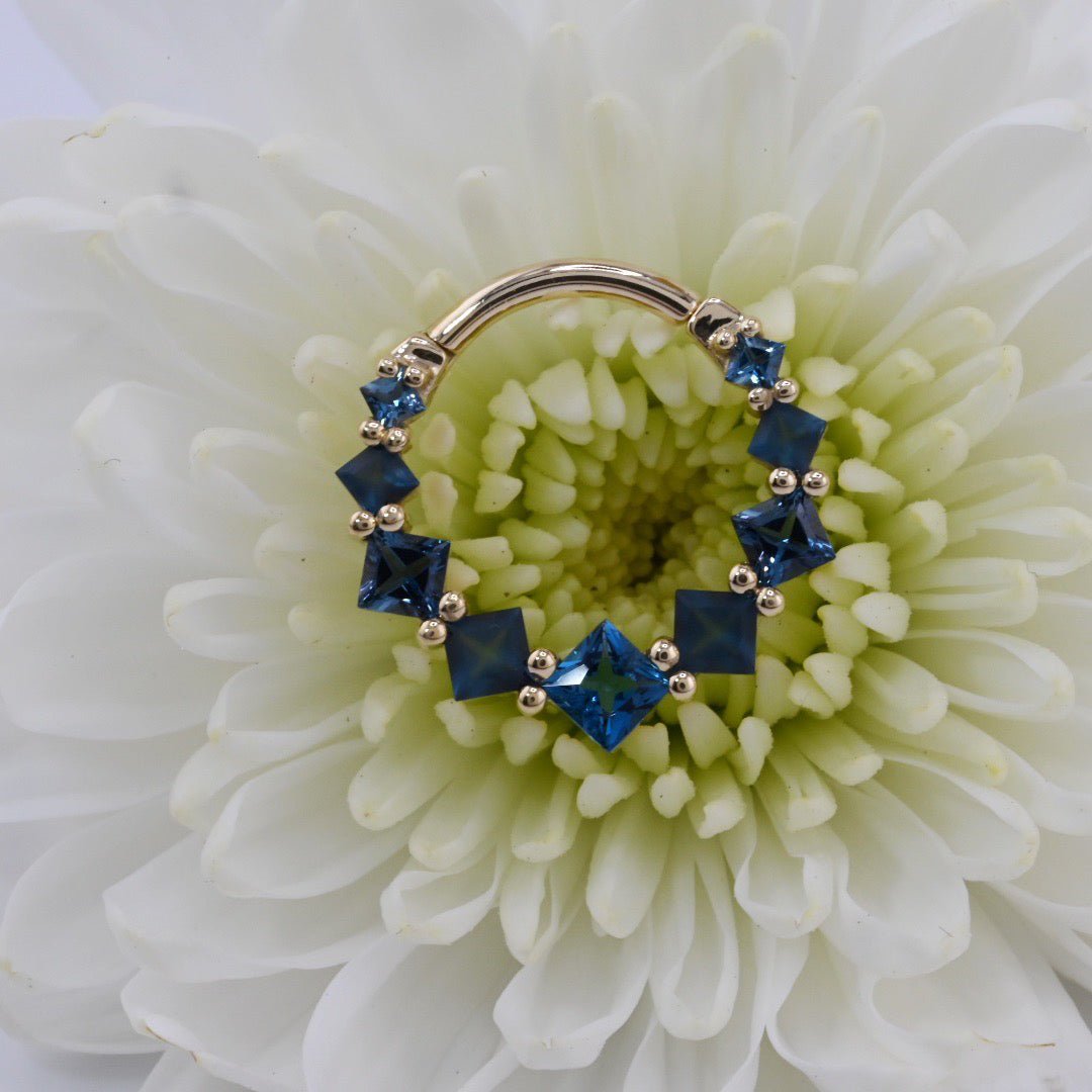 Graduating Tiffany Hinge Ring - Agave in Bloom