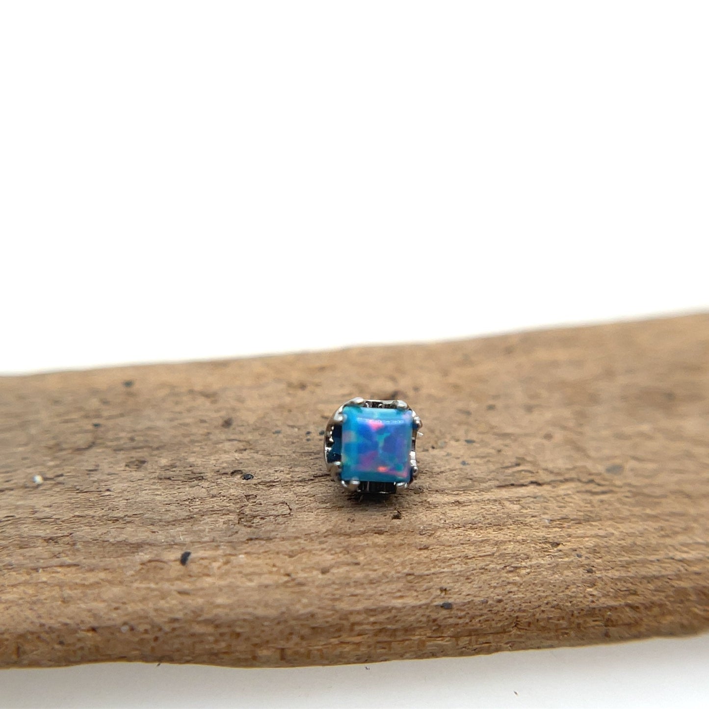 Prong Princess Cut Gem - Threaded - Agave in Bloom