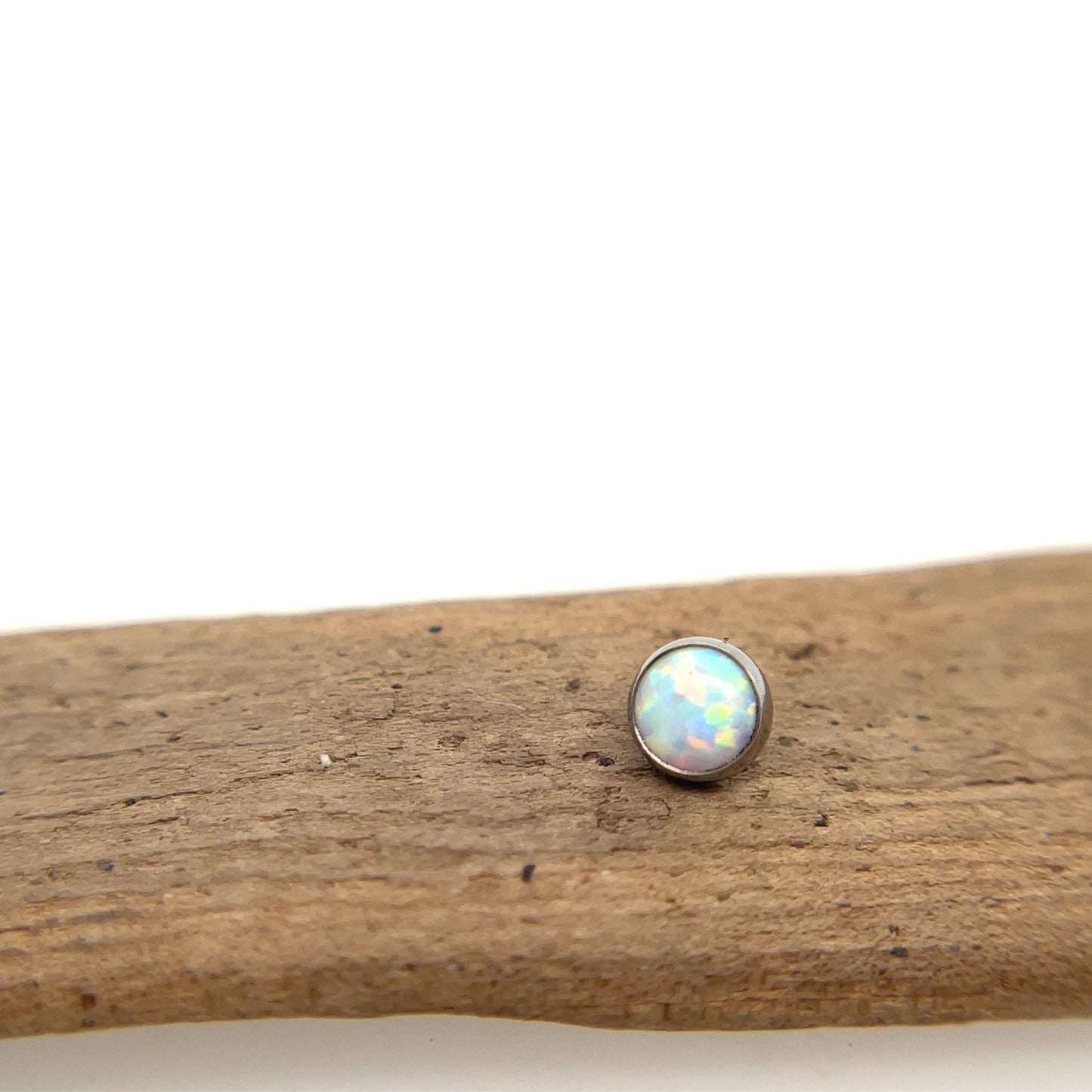 Titanium Flat Bottom Gem - 14g Threaded - Agave in Bloom
