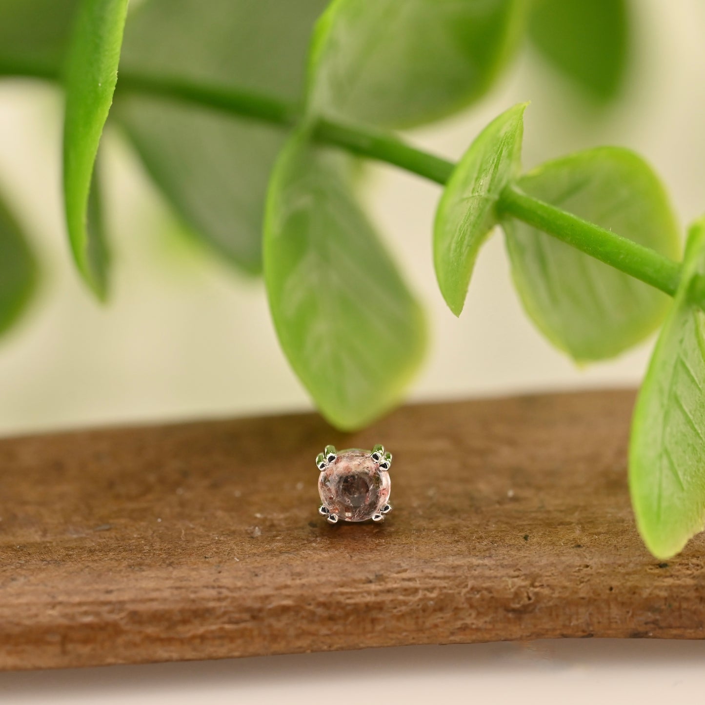 3mm Round Cab Prong - Threadless