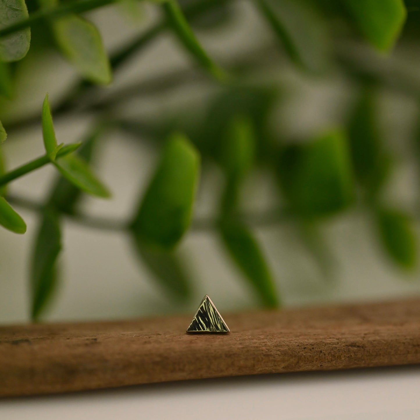 Wave Textured Triangle