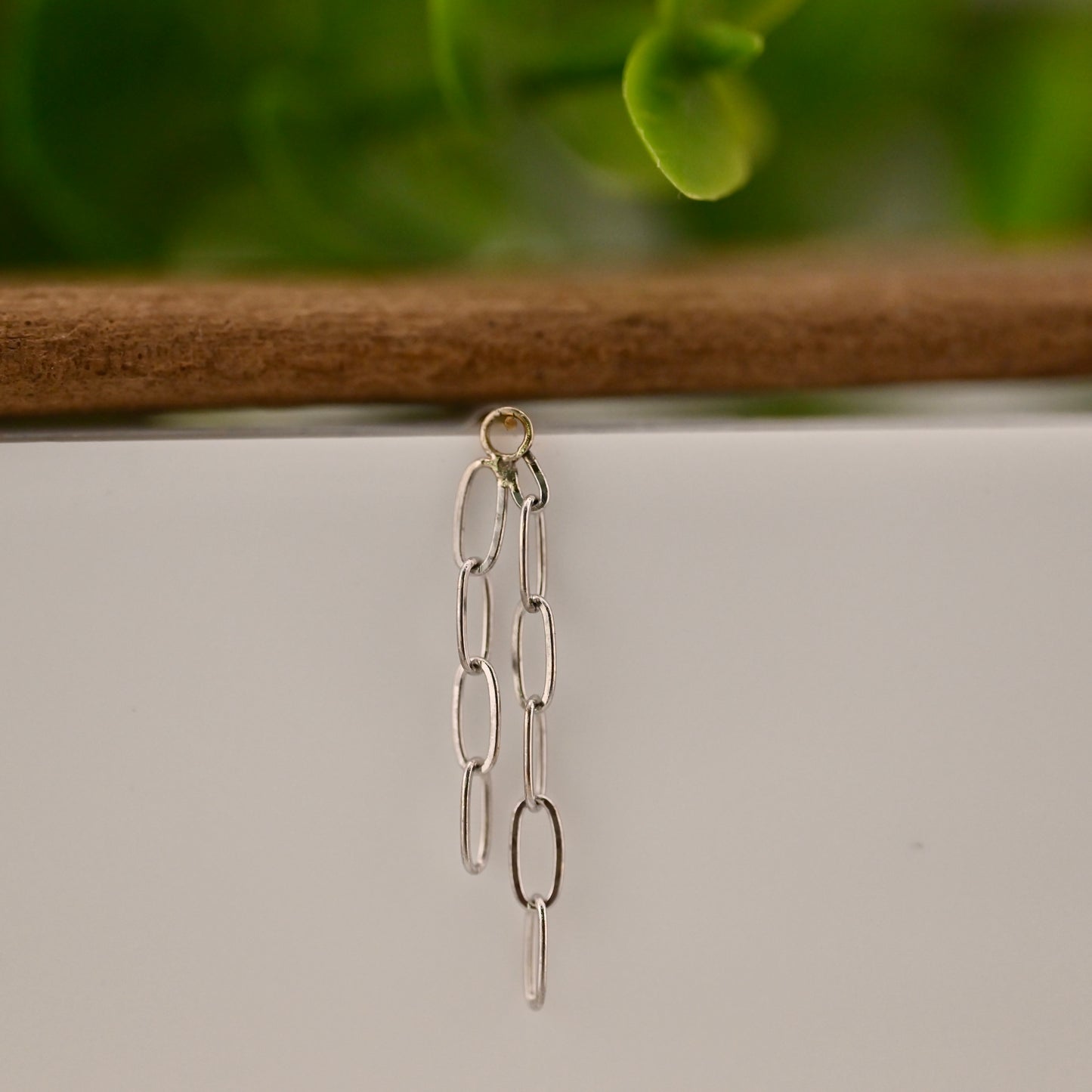 Bonded Chain Dangle
