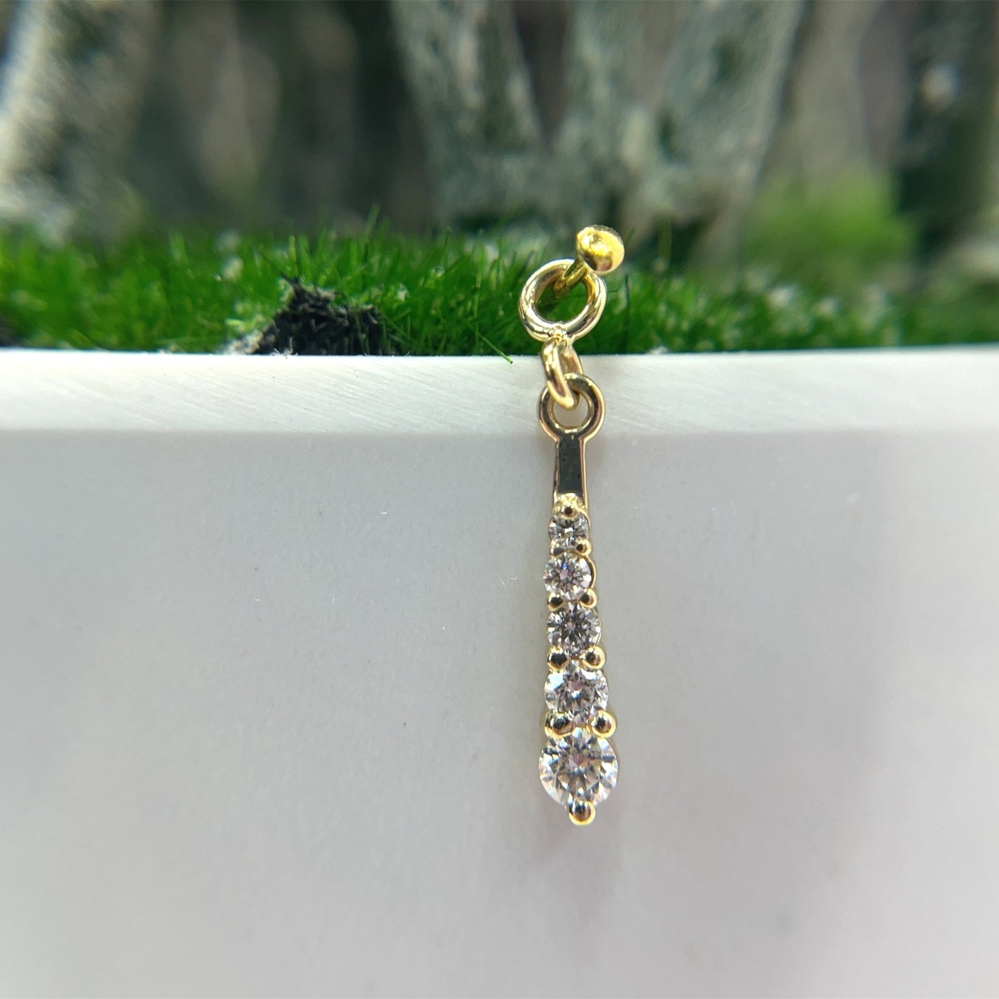 14g Charm with Grad 5 Dangle - Agave in Bloom