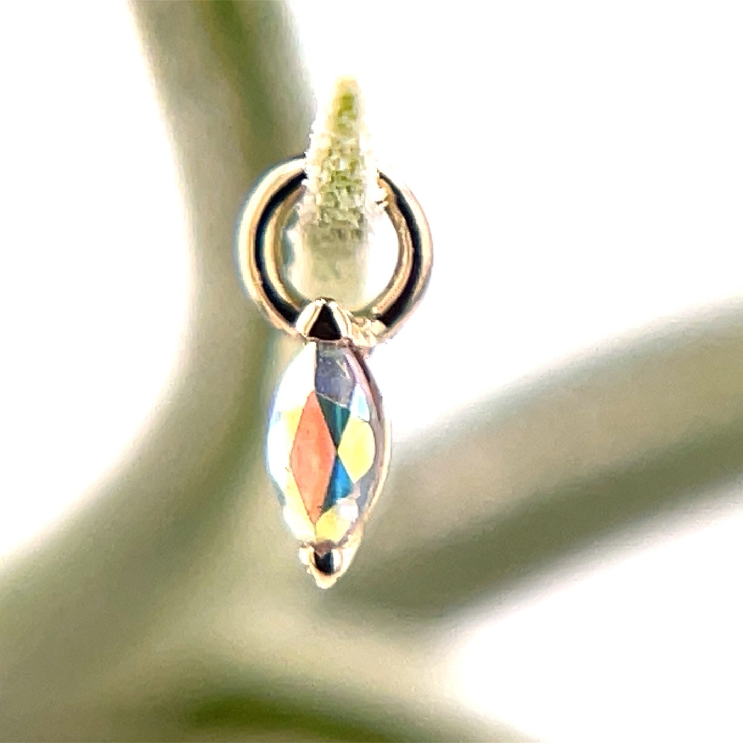 16g Charm with Maquise V Prong - Navel Orientation - Agave in Bloom