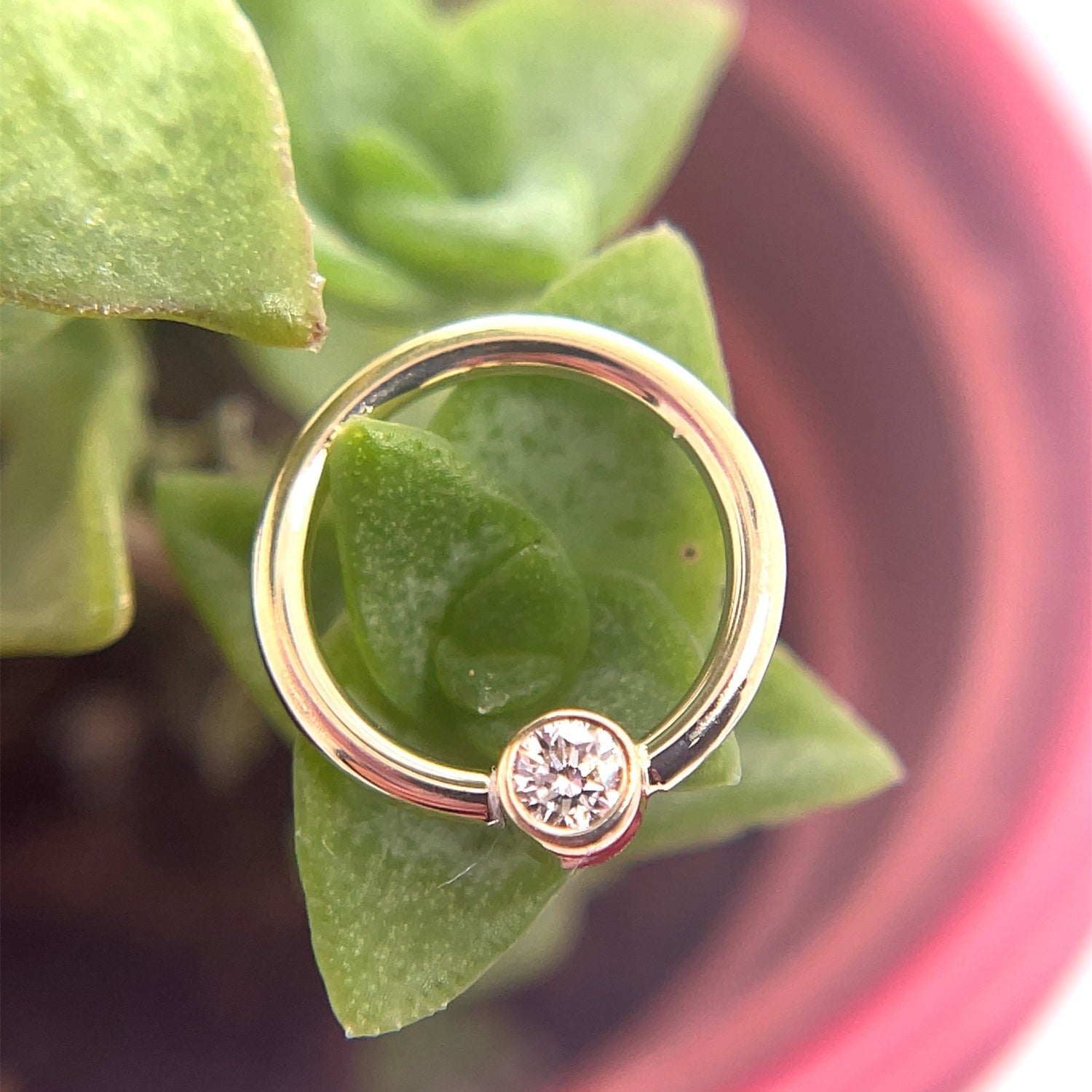 16g Fixed Ring with Open Back Round Bezel 2.5mm Gemstone - Nipple Orientation - Agave in Bloom