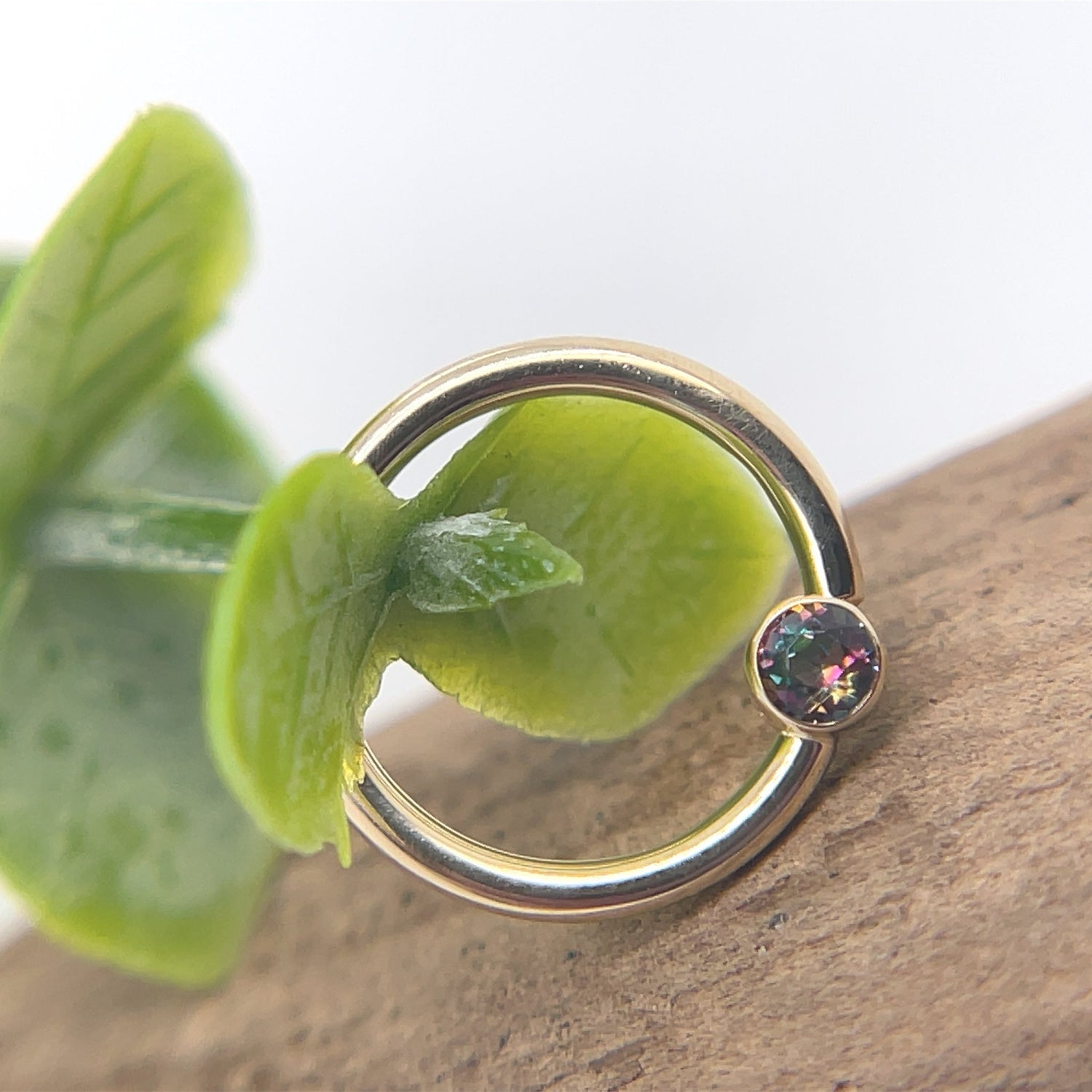 16g Fixed Ring with Open Back Round Bezel 2.5mm Gemstone - Nipple Orientation - Agave in Bloom