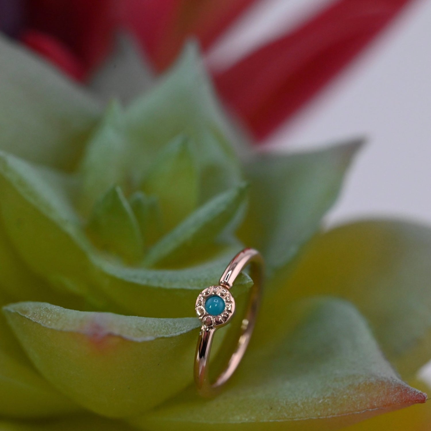 2.5mm Pave Circle Seam Ring - Agave in Bloom