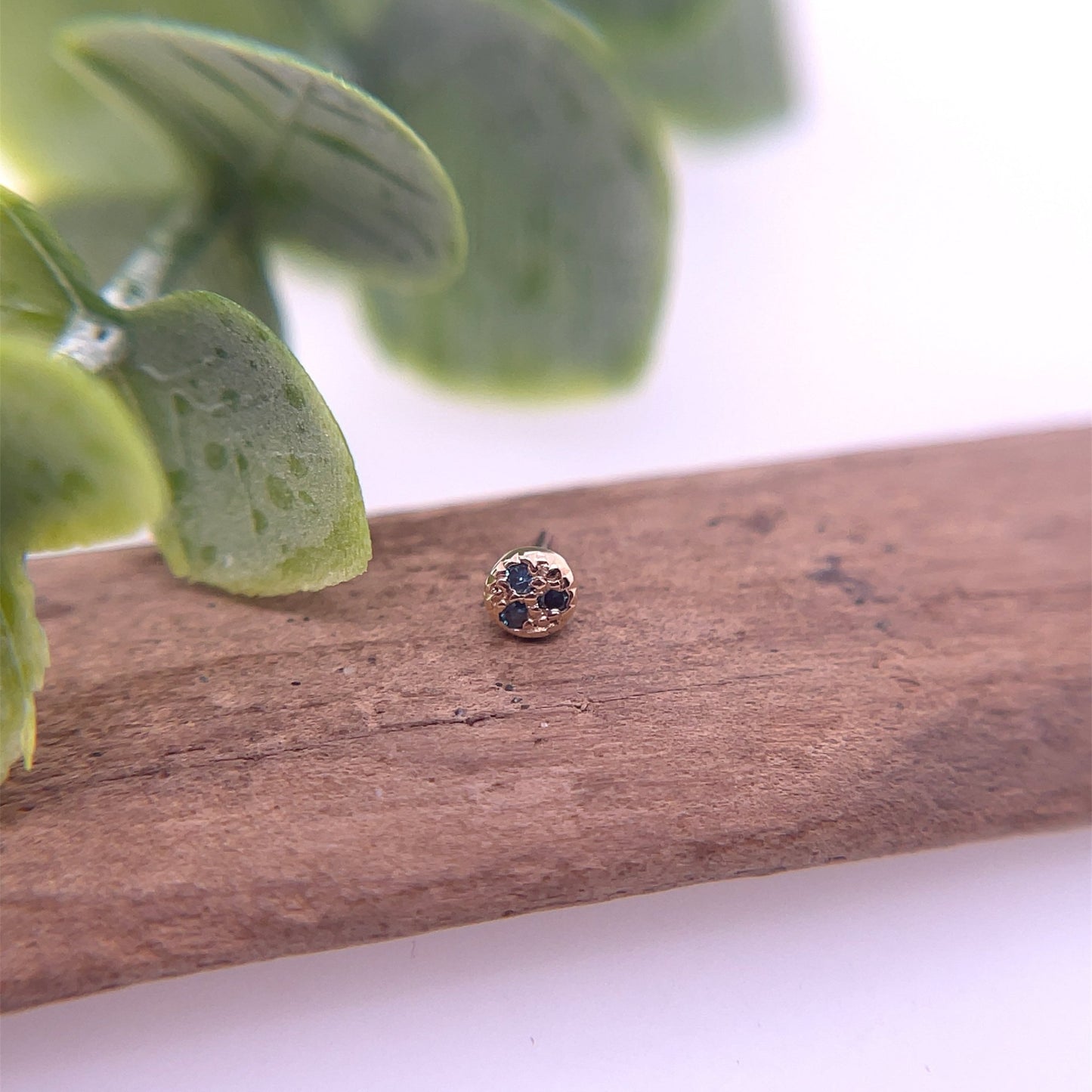 3 Gemstone Pave Circle 3mm - Agave in Bloom