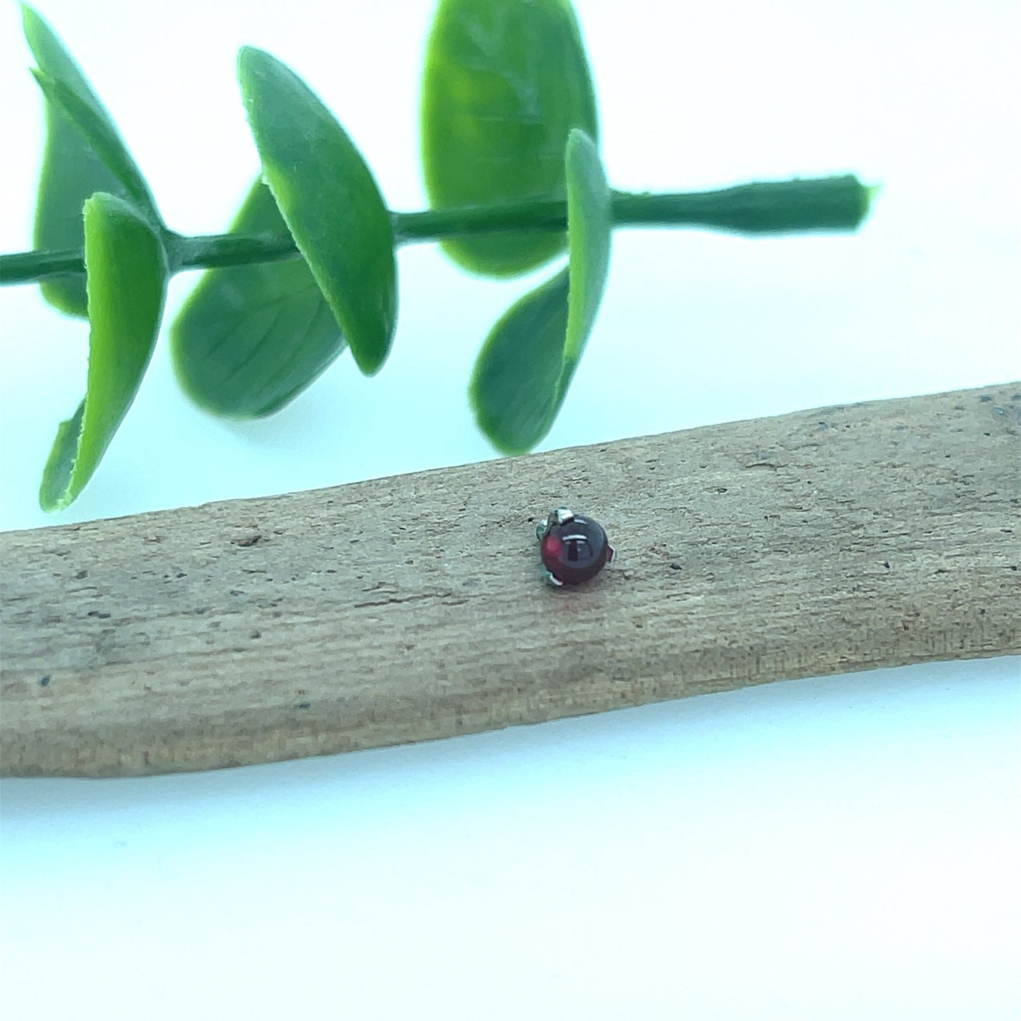 3mm Titanium Claw Set Orb Gems - Agave in Bloom