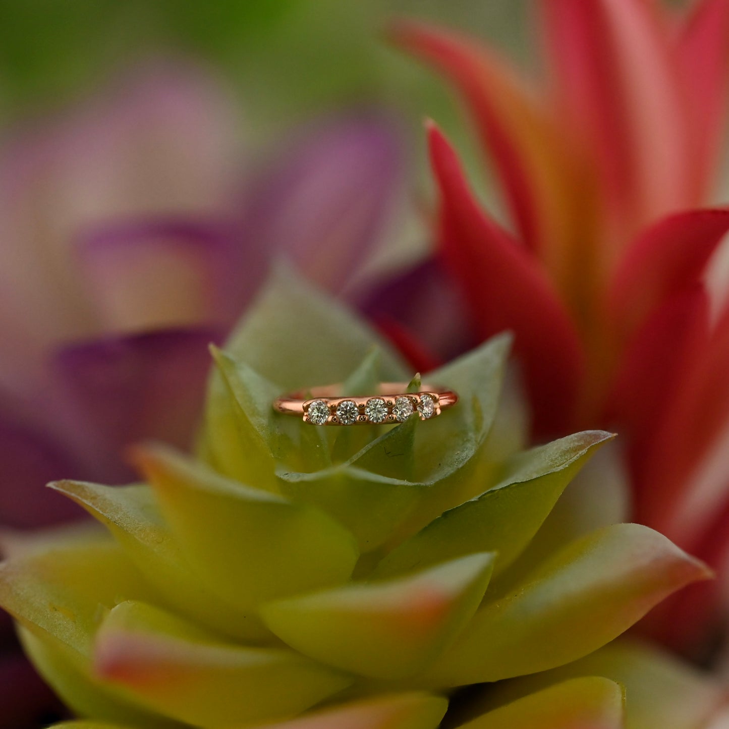 5 Gem Blaze with 1.5mm Gemstones- Navel Orientation