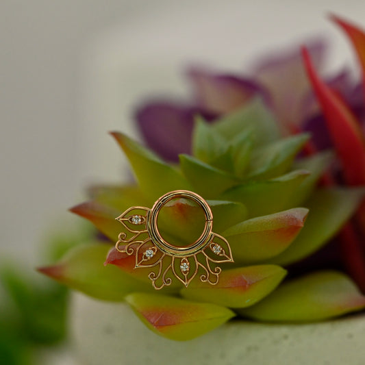 Lilac - Hinge Ring
