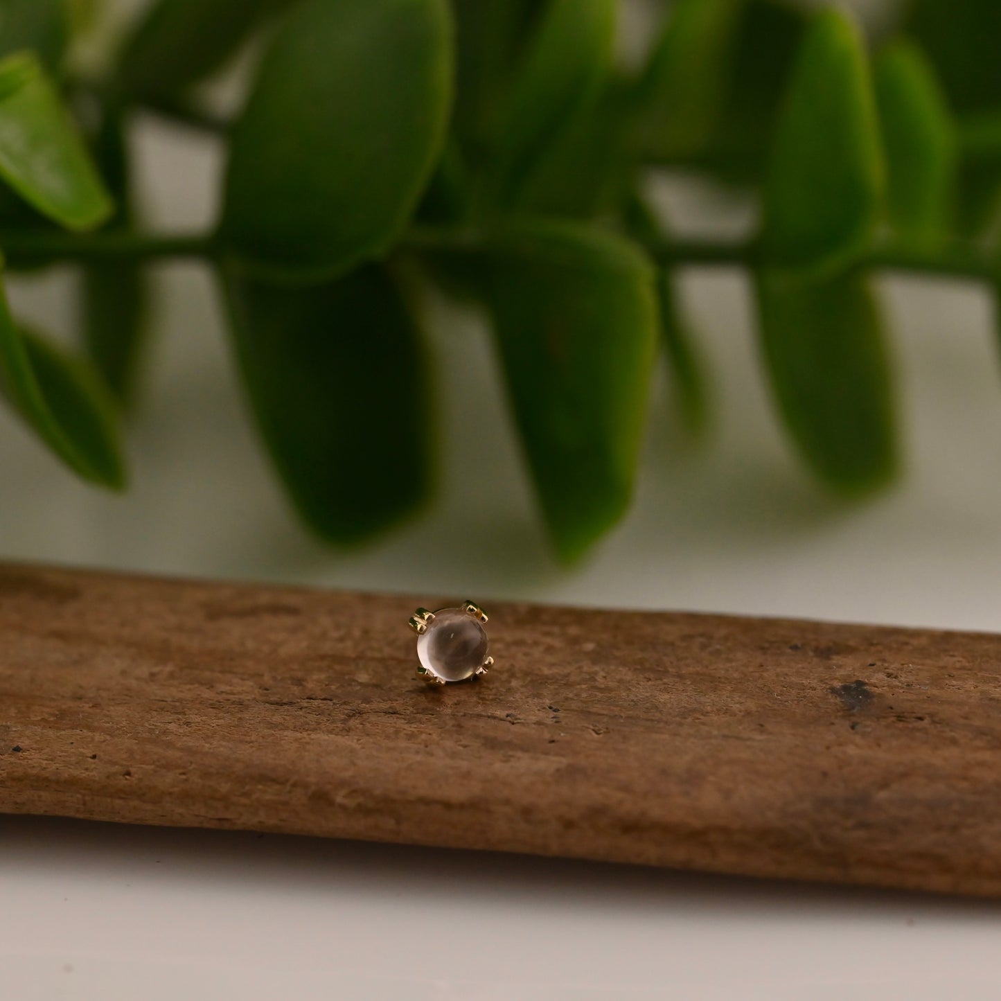 3mm Round Cab Prong - Threadless