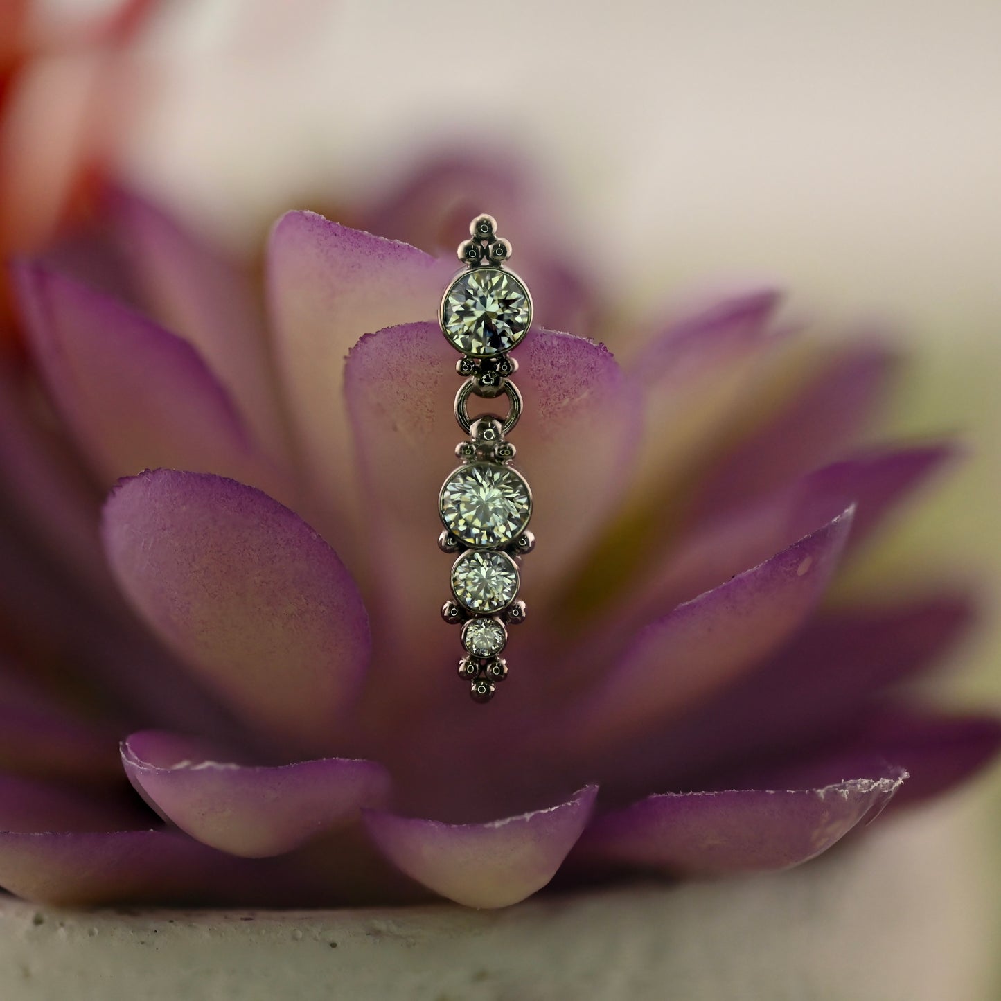 Vista - Floating Navel Curve