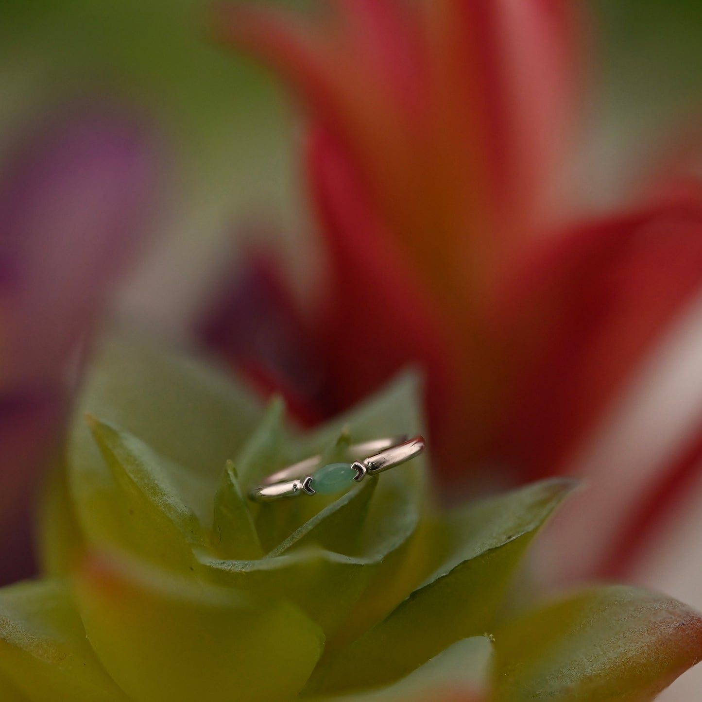 Marquise V Prong Fixed Ring