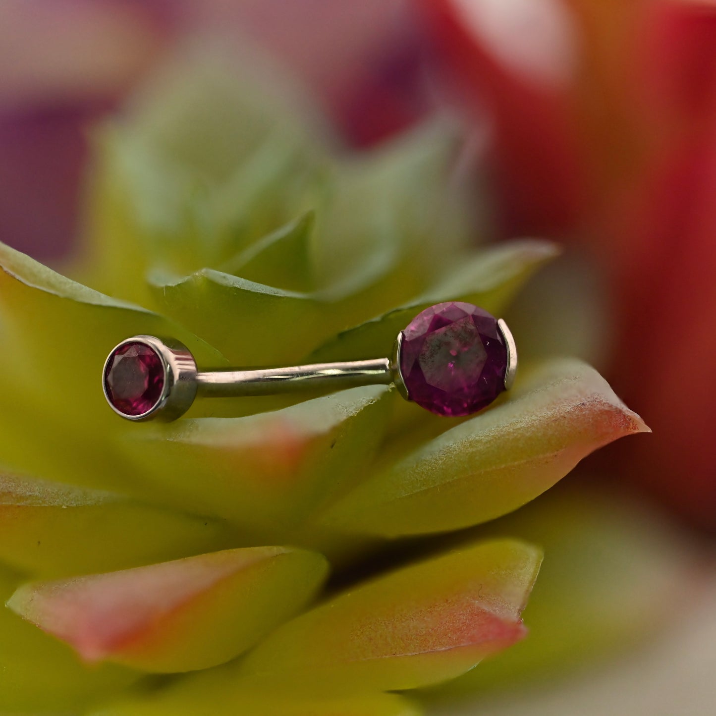 Titanium Prong Set Navel Curve