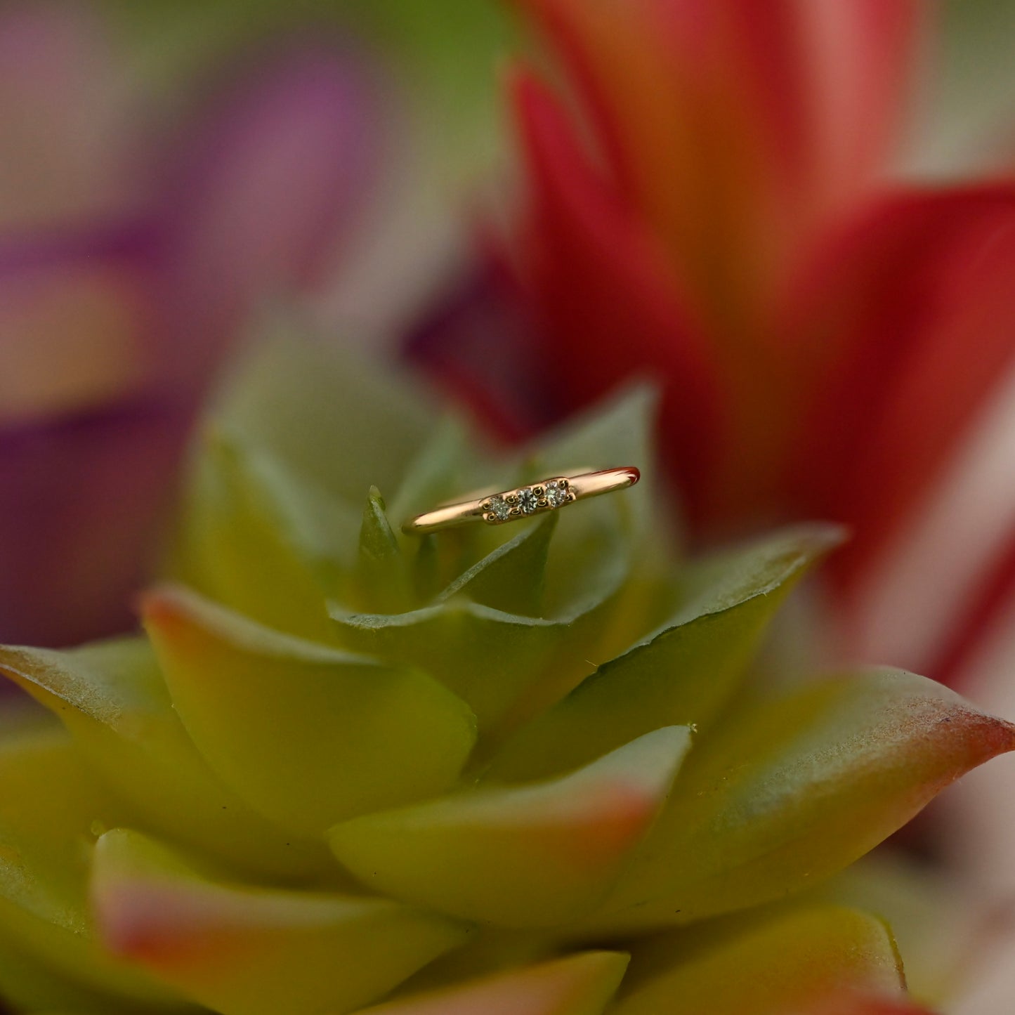 3 Gem Blaze Ring - Navel Orientation with 1mm Gemstones