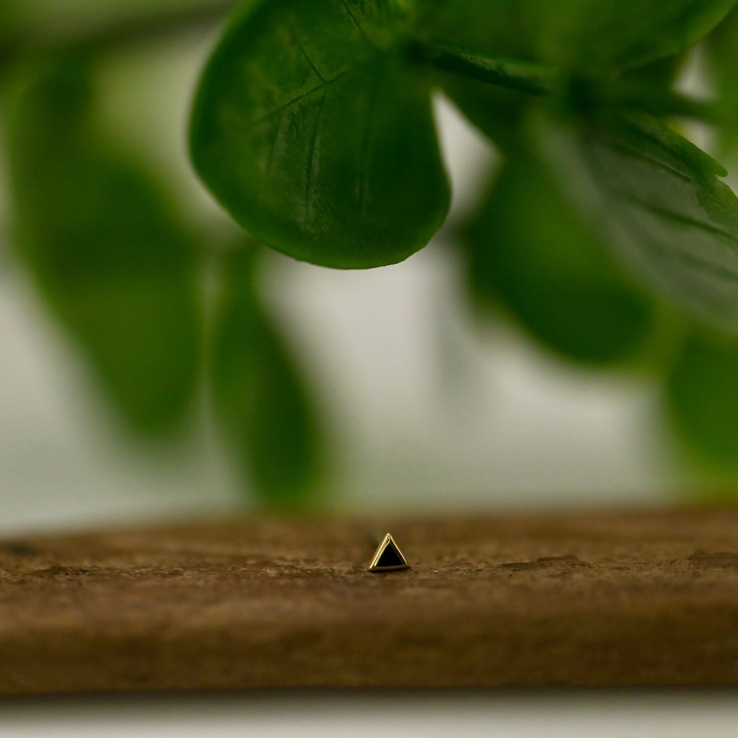 Bitty Toned Tryangle