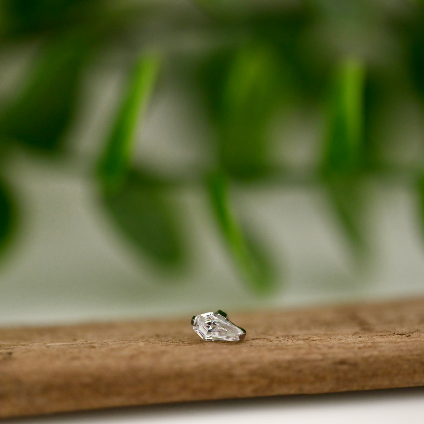 Titanium Gemmed Coffin - 5mm