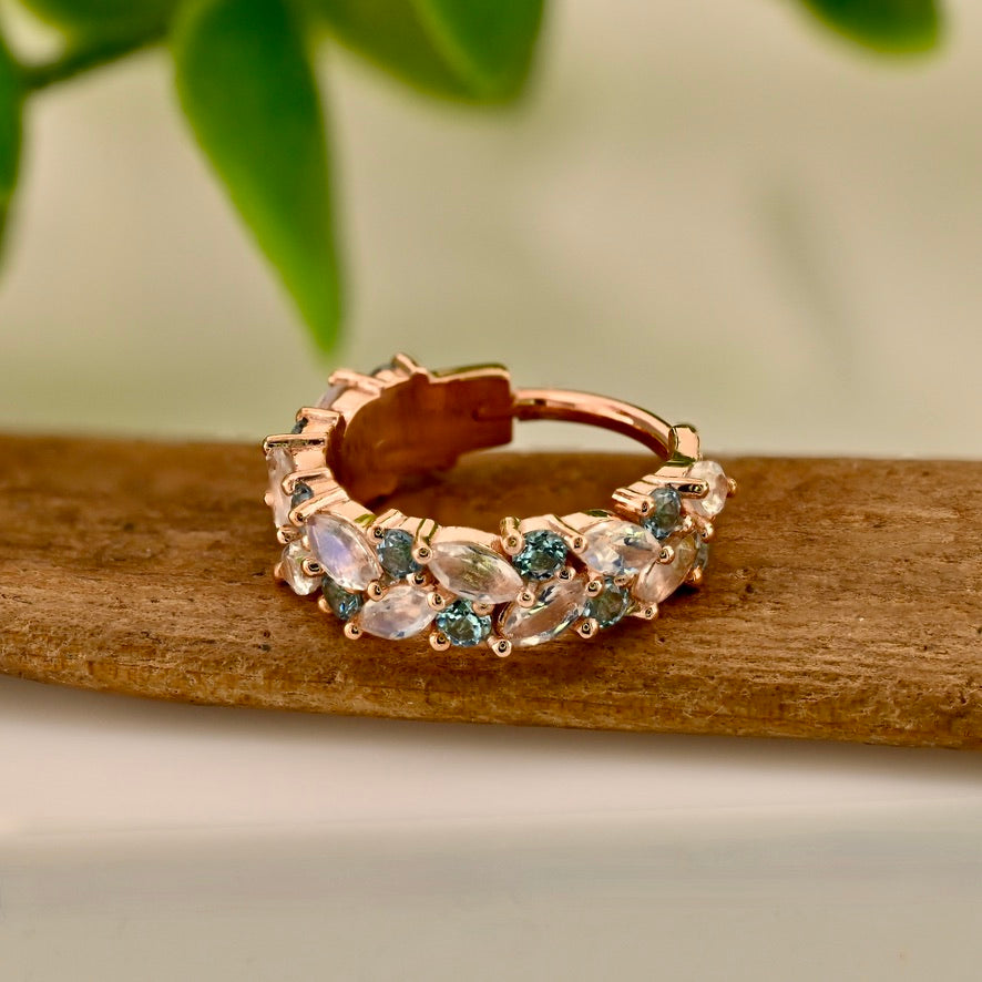 Isabella Hinge Ring
