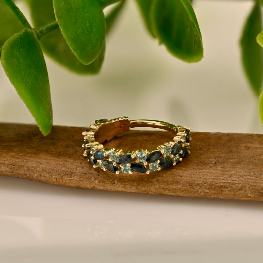 Little Isabella Hinge Ring