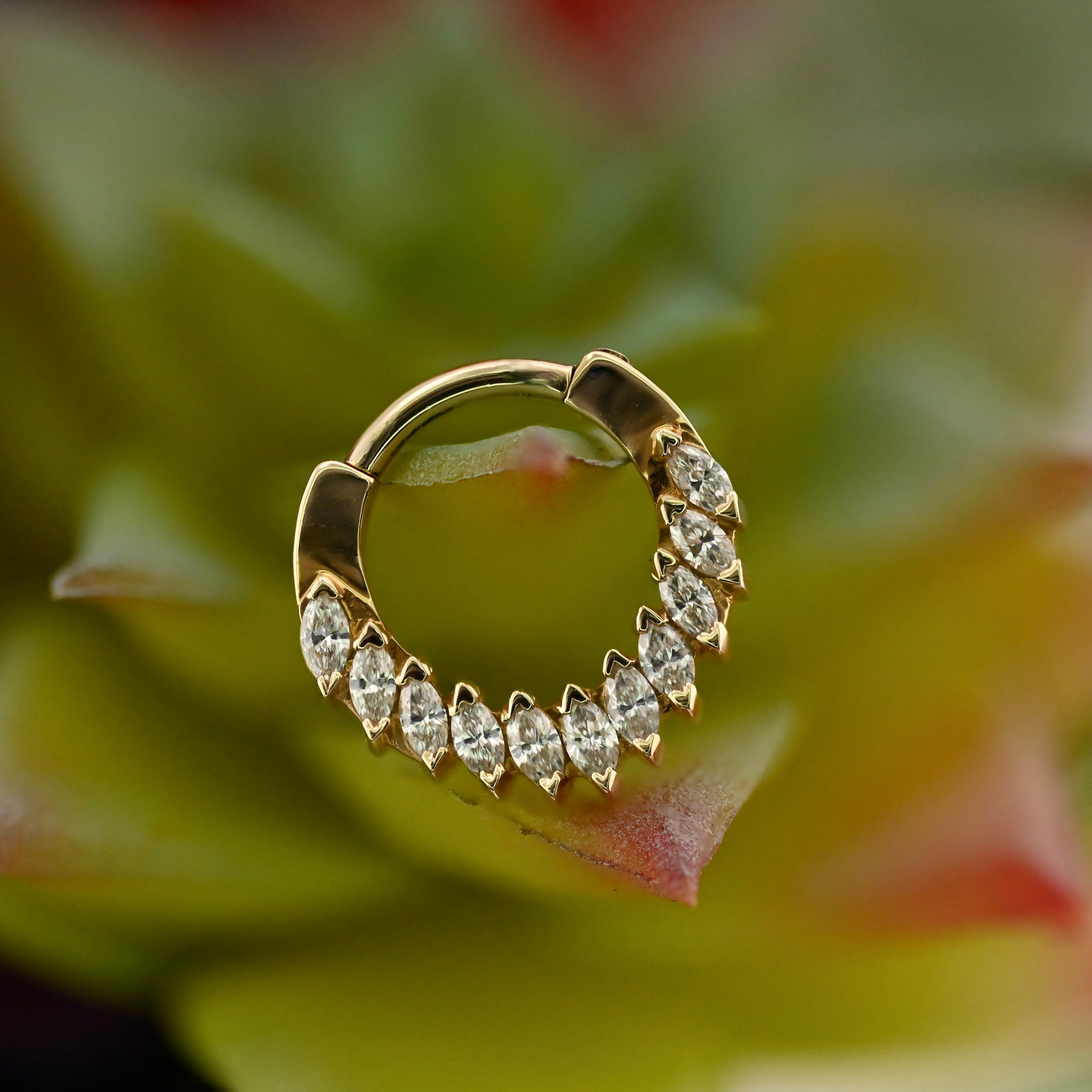Cascada Hinge Ring – Agave in Bloom