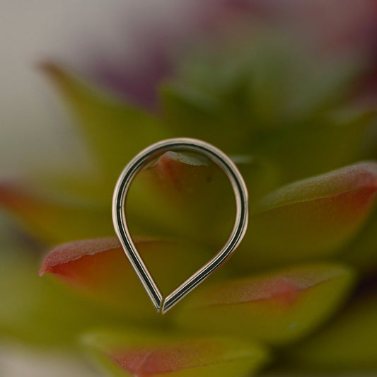 Teardrop Seam Ring