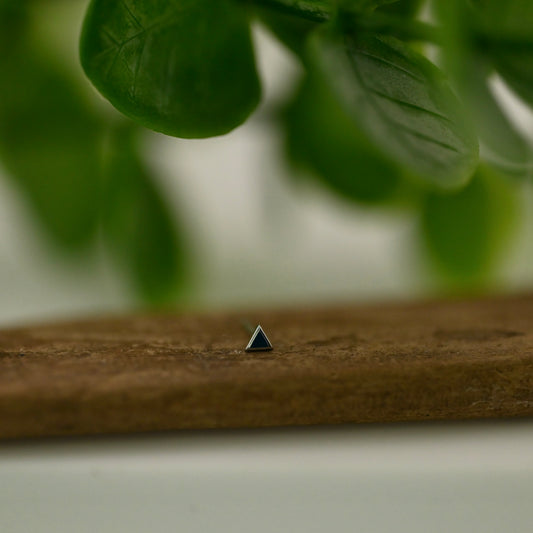 Bitty Toned Tryangle