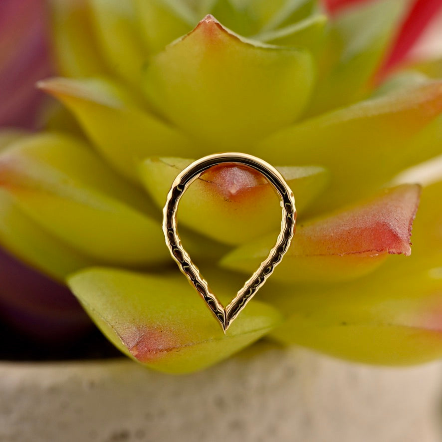 Teardrop Seam Ring