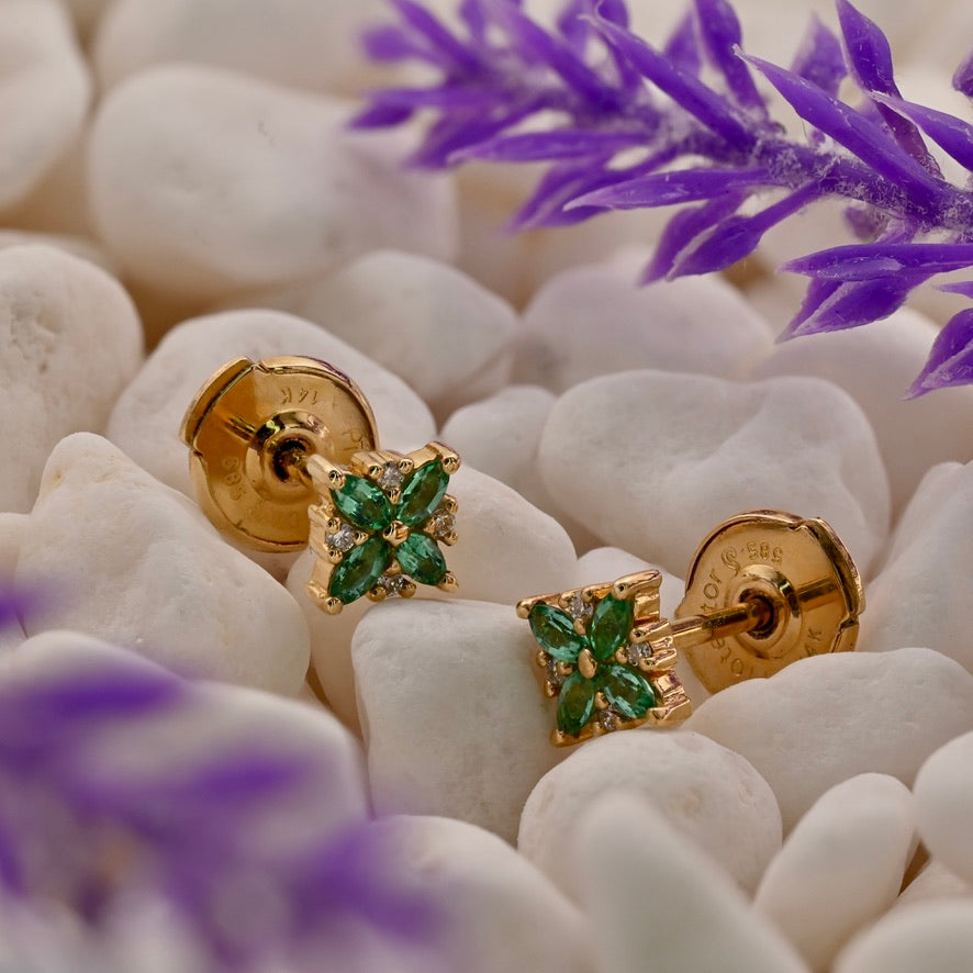 Traditional Earring with La Pousette Backing