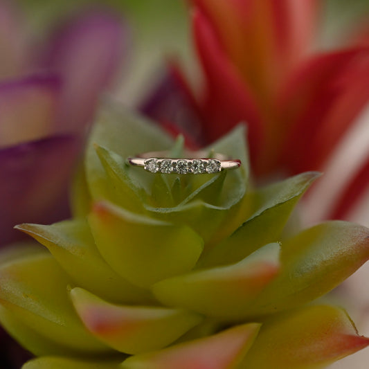 5 Gem Blaze with 1.5mm Gemstones- Navel Orientation