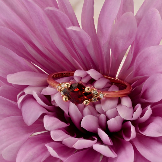 Diamond Shape Gemstone Ring