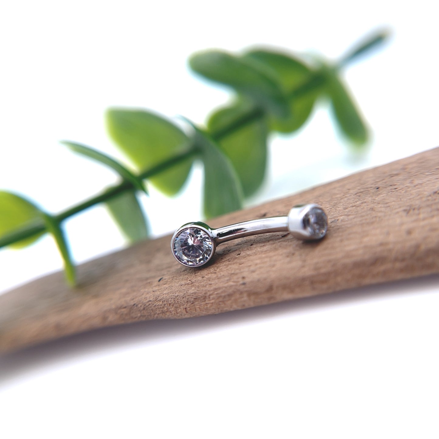 Titanium Bezel Navel Curve