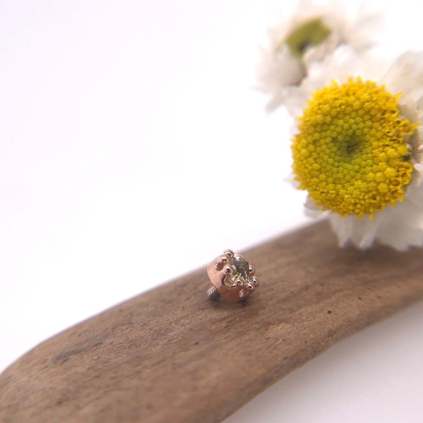 Cabochon Crown Prong - 6mm - Agave in Bloom