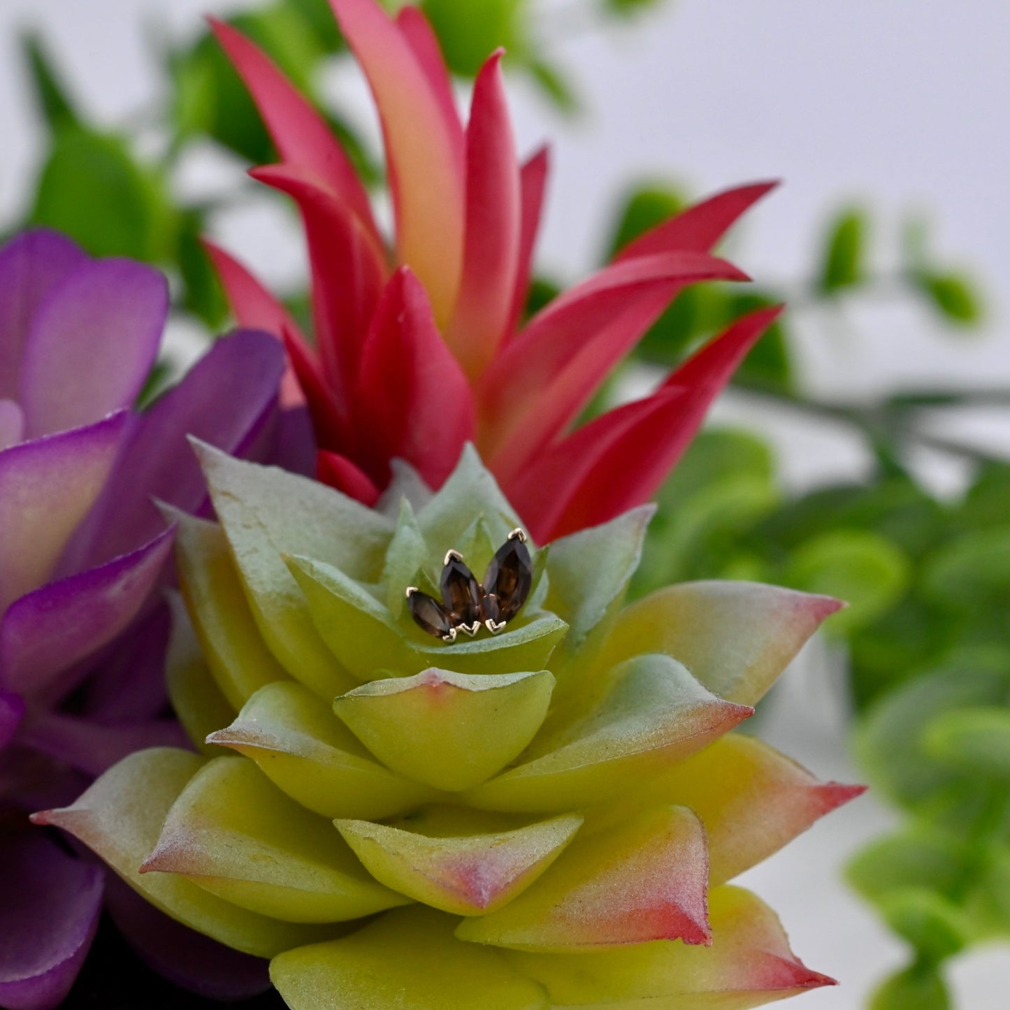 Large French Kiss - Threaded - Agave in Bloom