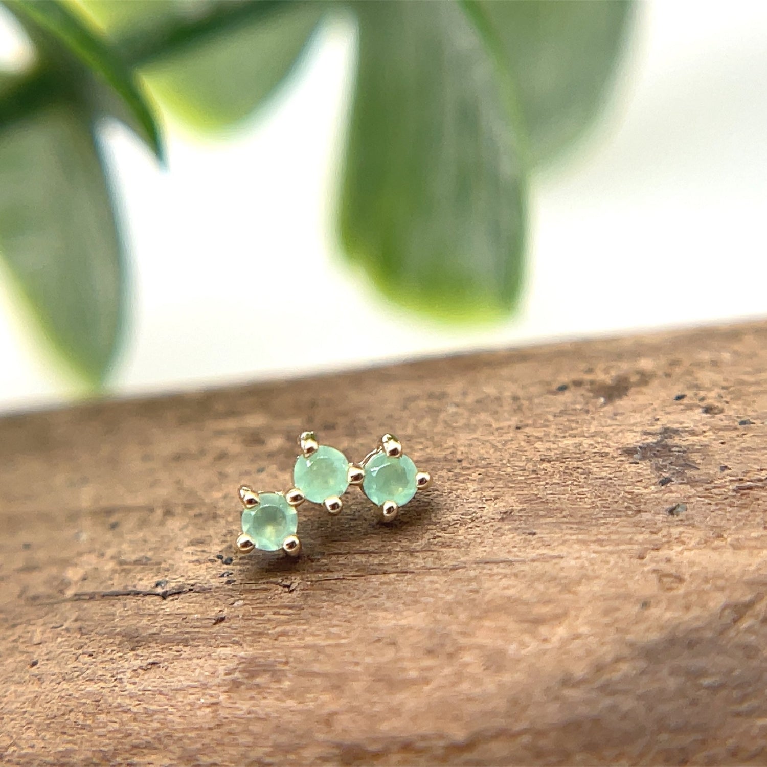 Muse - 1.5mm Gems - Threaded - Agave in Bloom