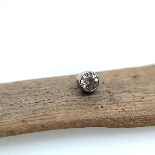 Titanium Bezel Set Brilliant Cut Gem - 14g Threaded - Agave in Bloom