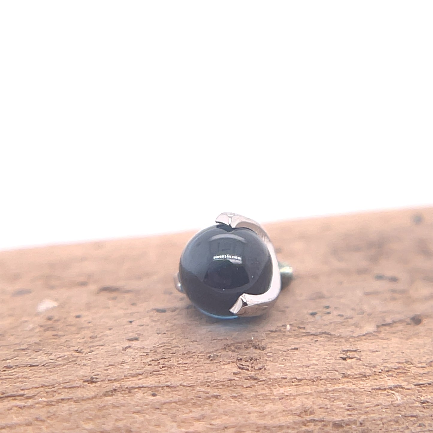 14g 4mm Titanium Threaded Claw Set Gemstones